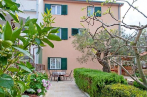 Гостиница Apartments Olea  Рогозница